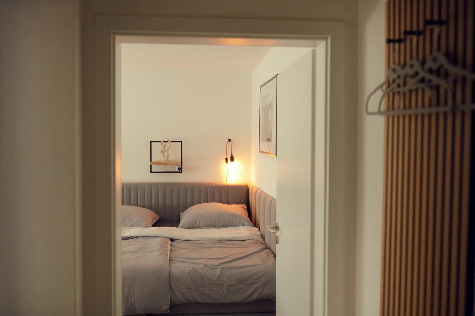 A - Parken, Stilvoll, Modern & Cozy Im Zentrum Von